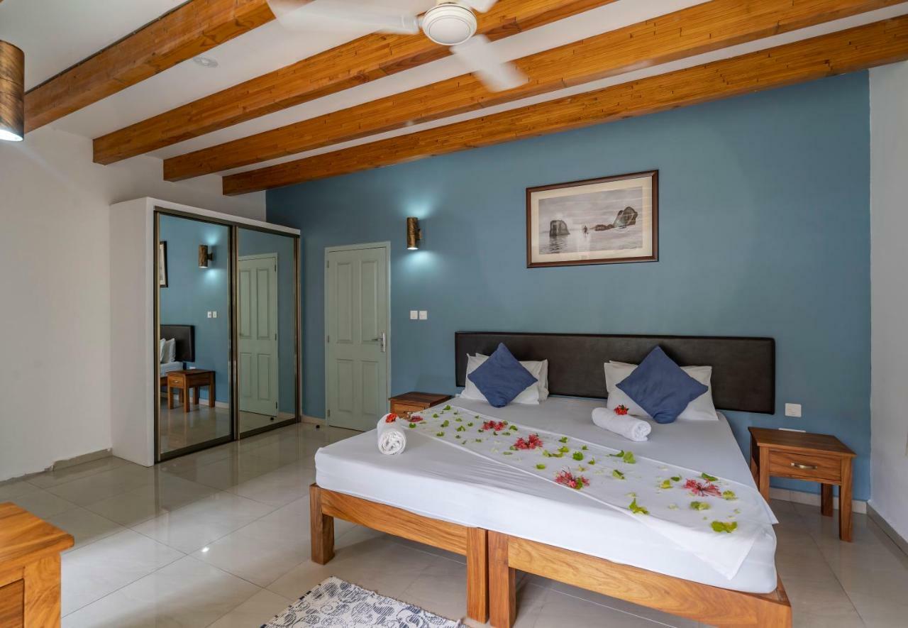 La Modestie Guest House Grand Anse  Exterior photo