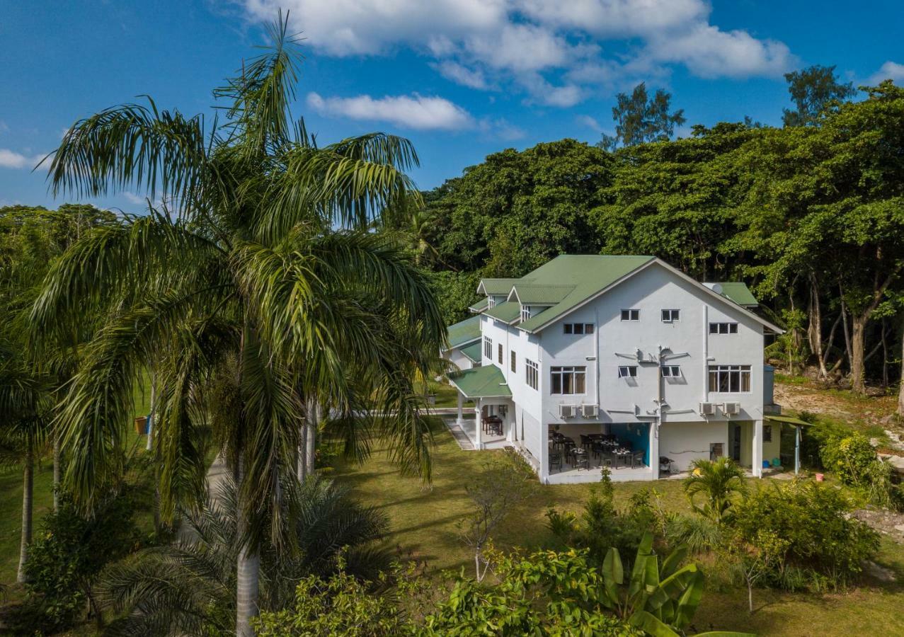 La Modestie Guest House Grand Anse  Exterior photo